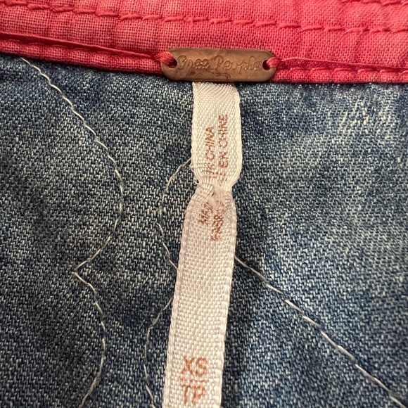 FREE PEOPLE Quilted jacket  XS Could be S as well - Picture 3 of 4